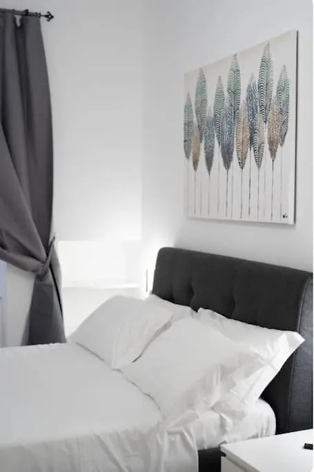 Apartment Best Chiaia 74 House Naples Italy